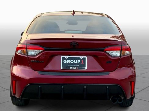 Used 2025 Toyota Corolla SE image 4