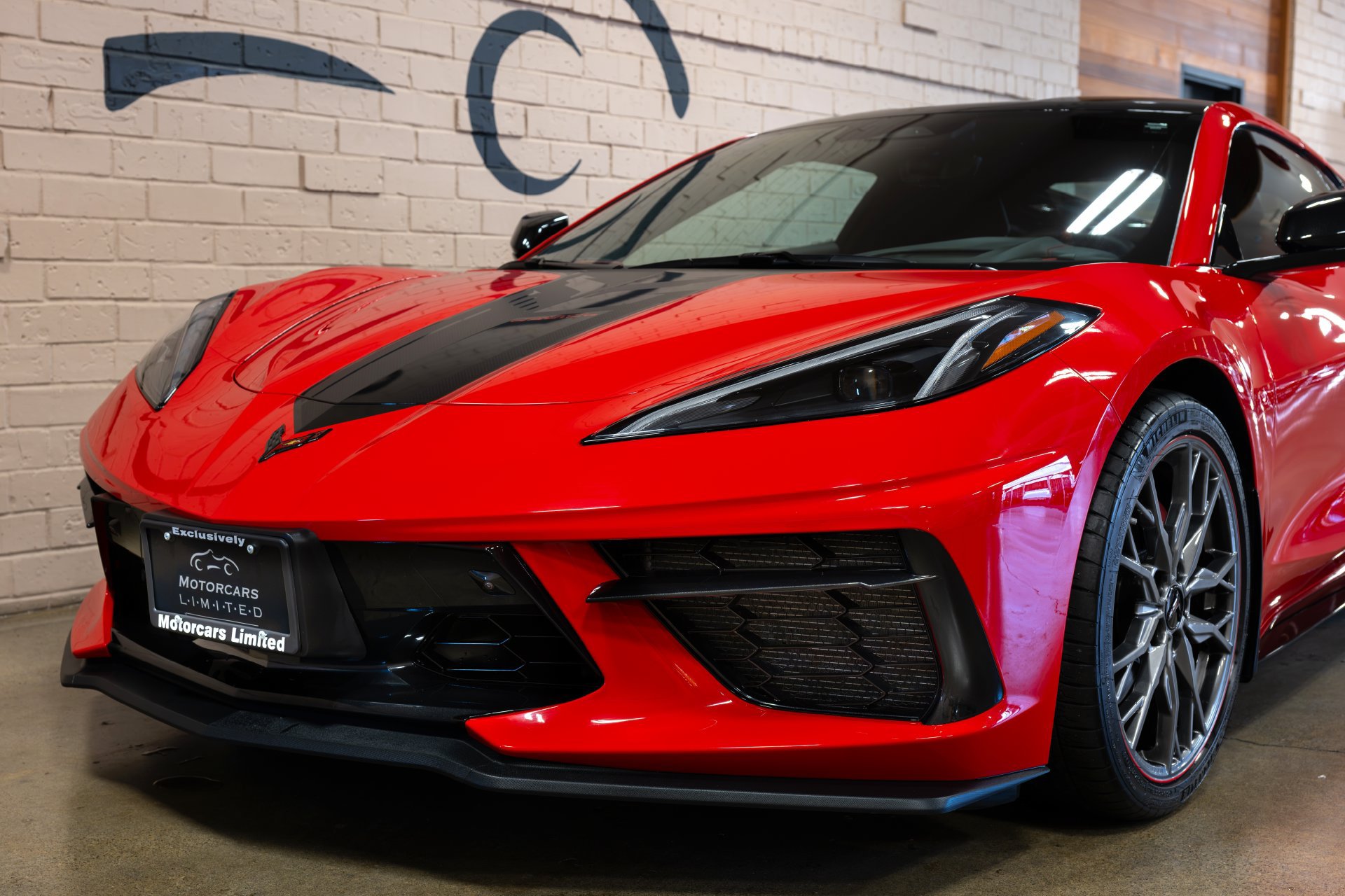 Used 2025 Chevrolet Corvette Stingray Premium Cpe w/ Z51 Performance Package RWD image 24