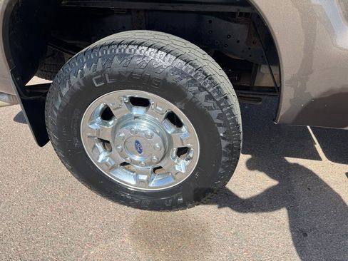 Used 2015 Ford F250 Lariat w/ Chrome Package AWD/4WD image 24
