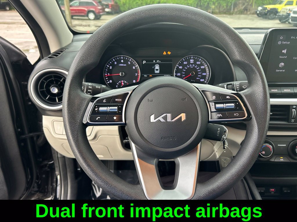 Used 2023 Kia Forte LXS FWD image 17