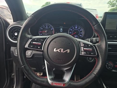 Used 2022 Kia Forte GT FWD image 13