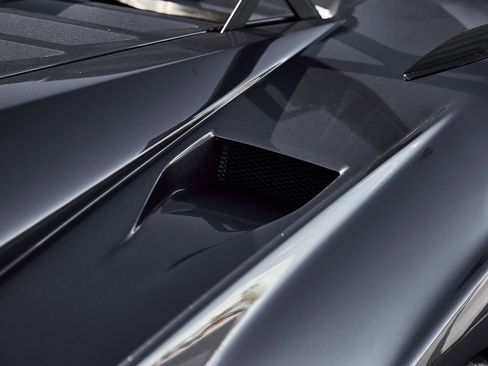 Used 2023 Lamborghini Huracan STO image 14