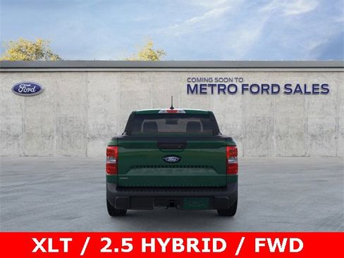 New 2025 Ford Maverick XLT w/ XLT Luxury Package image 32