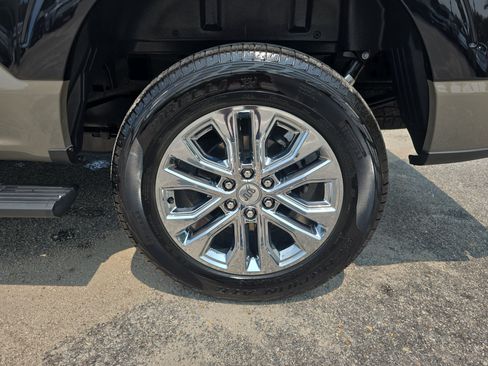 Used 2025 Ford F150 King Ranch AWD/4WD image 36