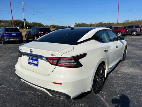Used 2019 Nissan Maxima 3.5 SL w/ Floor Mat Group image 6