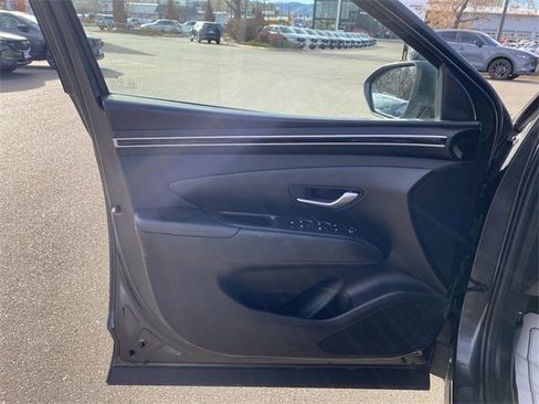 Used 2023 Hyundai Tucson SEL w/ Convenience Package image 11