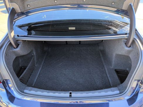 Certified 2024 BMW 330i Sedan w/ M Sport Package image 32