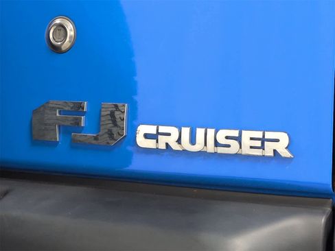 Used 2007 Toyota FJ Cruiser 4WD image 13