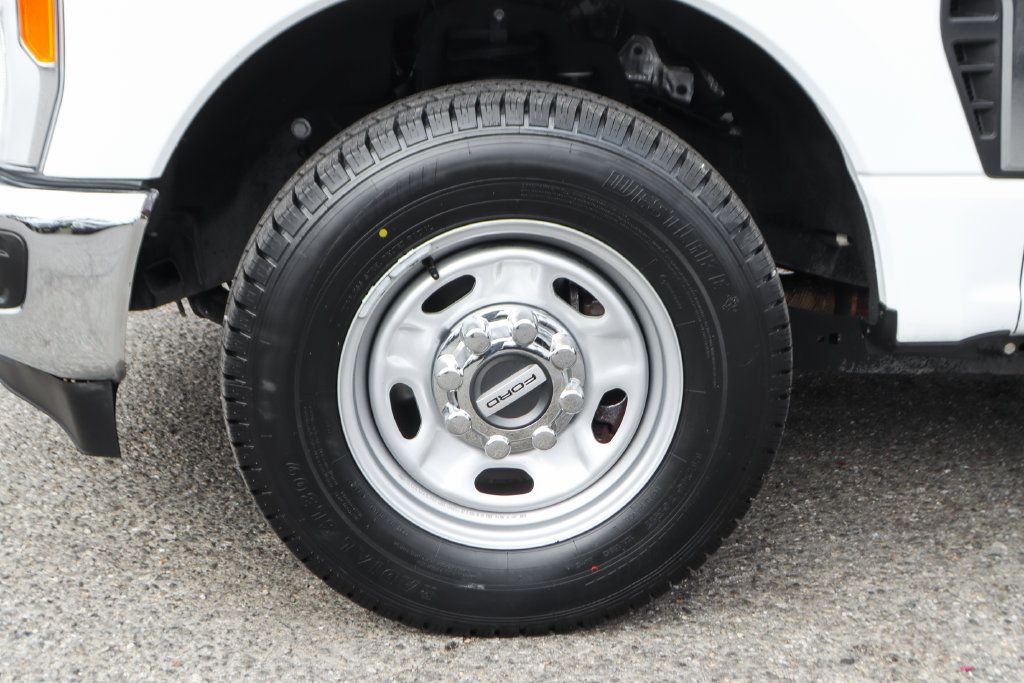 Used 2023 Ford F250 XL w/ XL Chrome Package RWD image 41