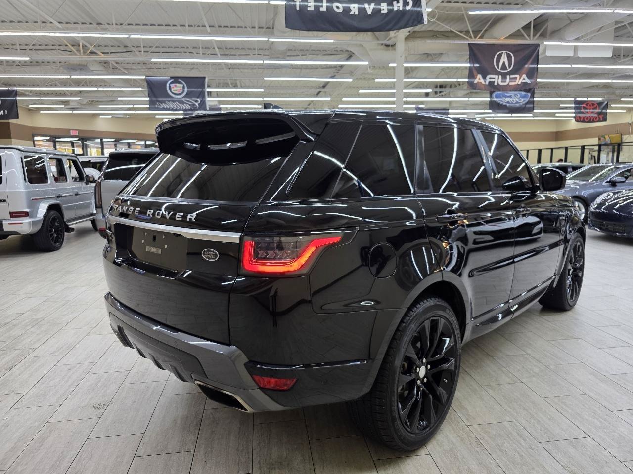 Used 2020 Land Rover Range Rover Sport HSE AWD/4WD image 6