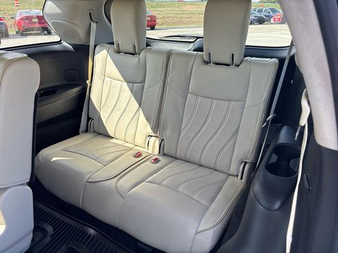 Used 2015 INFINITI QX60 AWD w/ Premium Plus Package image 22