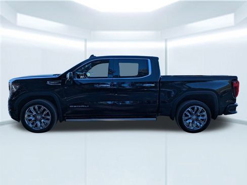 Used 2024 GMC Sierra 1500 Denali w/ Denali Reserve Package image 2