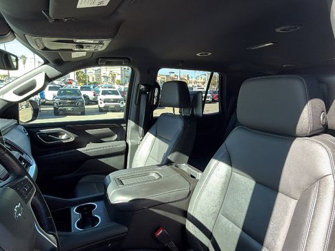 Used 2021 Chevrolet Tahoe Z71 w/ Rear Media and Nav Package image 8