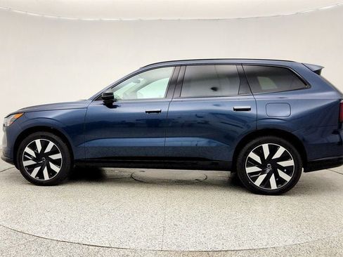 Used 2025 Volvo EX90 Plus AWD/4WD image 8