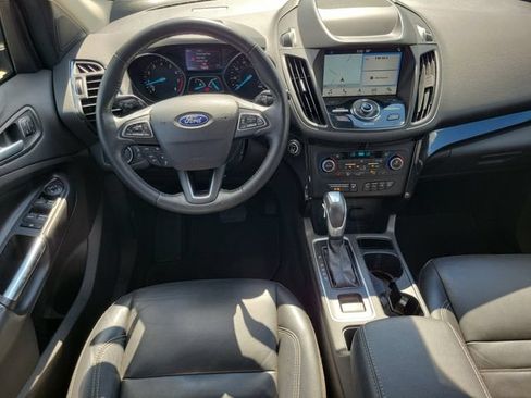 Used 2019 Ford Escape Titanium FWD image 25