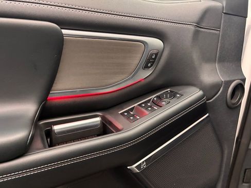 New 2025 Ford Expedition Max Platinum w/ Driver's Package image 20