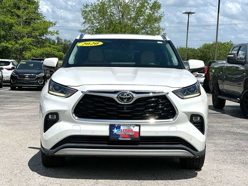 Used 2020 Toyota Highlander Platinum image 10
