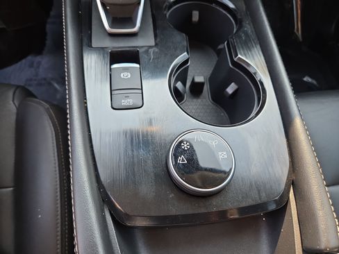 Certified 2023 Nissan Rogue SL w/ SL Premium Package image 28