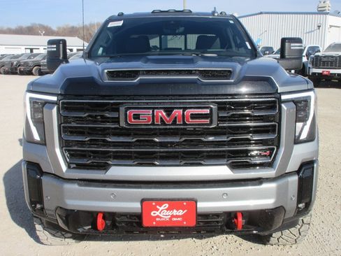 New 2026 GMC Sierra 2500 AT4 w/ AT4 Premium Plus Package image 12