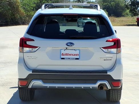 Used 2022 Subaru Forester Touring w/ Popular Package #3 image 8