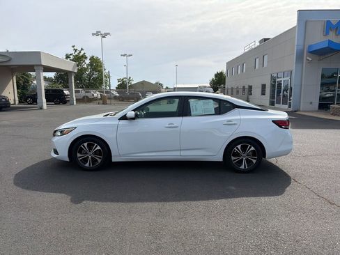 Used 2022 Nissan Sentra SV FWD image 4