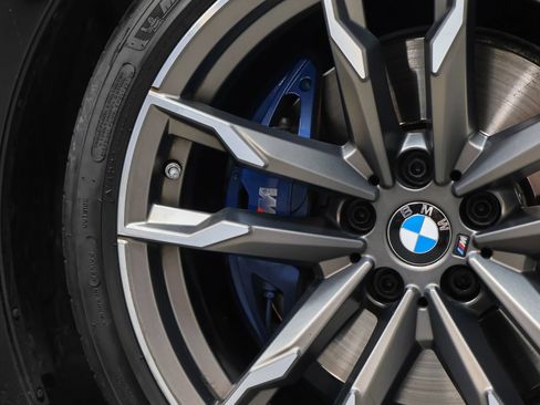 Used 2020 BMW Z4 M40i w/ Executive Package RWD image 18