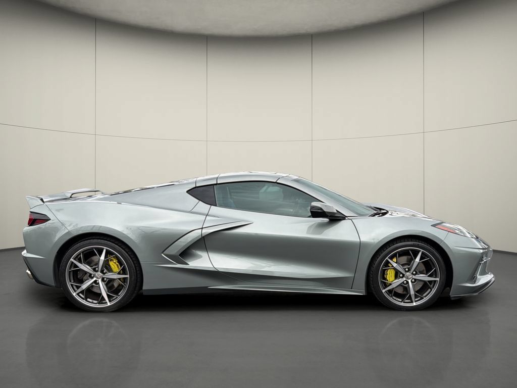 Used 2023 Chevrolet Corvette Stingray Premium Cpe w/ Z51 Performance Package RWD image 8