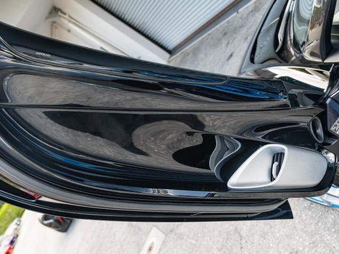 Used 2021 McLaren Elva RWD image 26