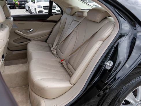Used 2014 Mercedes-Benz S 550 Sedan image 45
