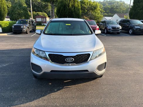 Used 2011 Kia Sorento LX AWD/4WD image 8
