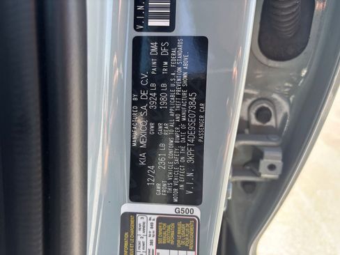 Used 2025 Kia K4 FWD image 28