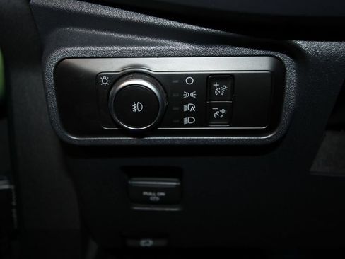 Used 2025 Ford Bronco Badlands AWD/4WD image 9