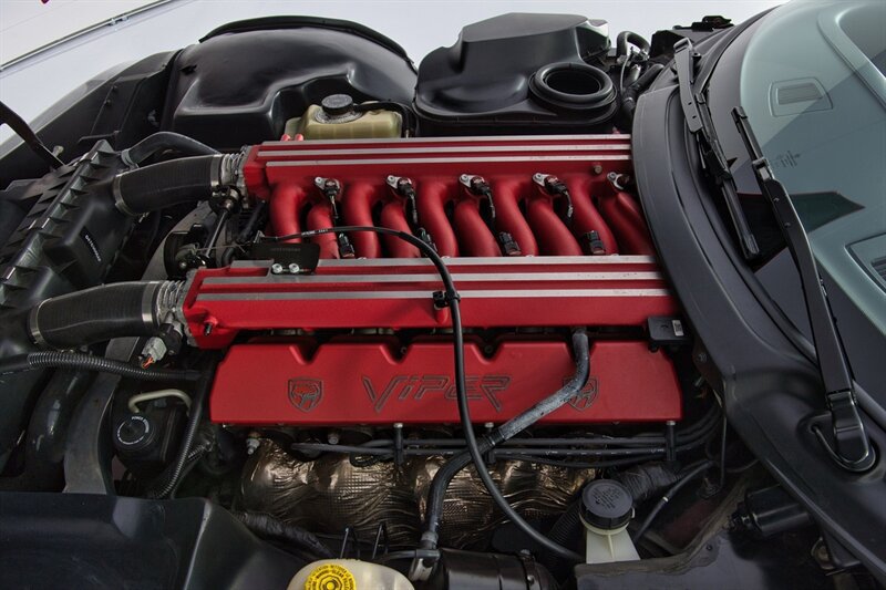 Used 2002 Dodge Viper GTS RWD image 47