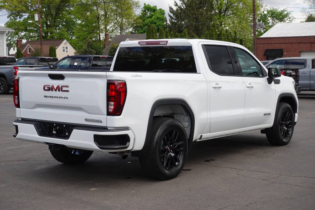 Used 2024 GMC Sierra 1500 Elevation AWD/4WD image 4