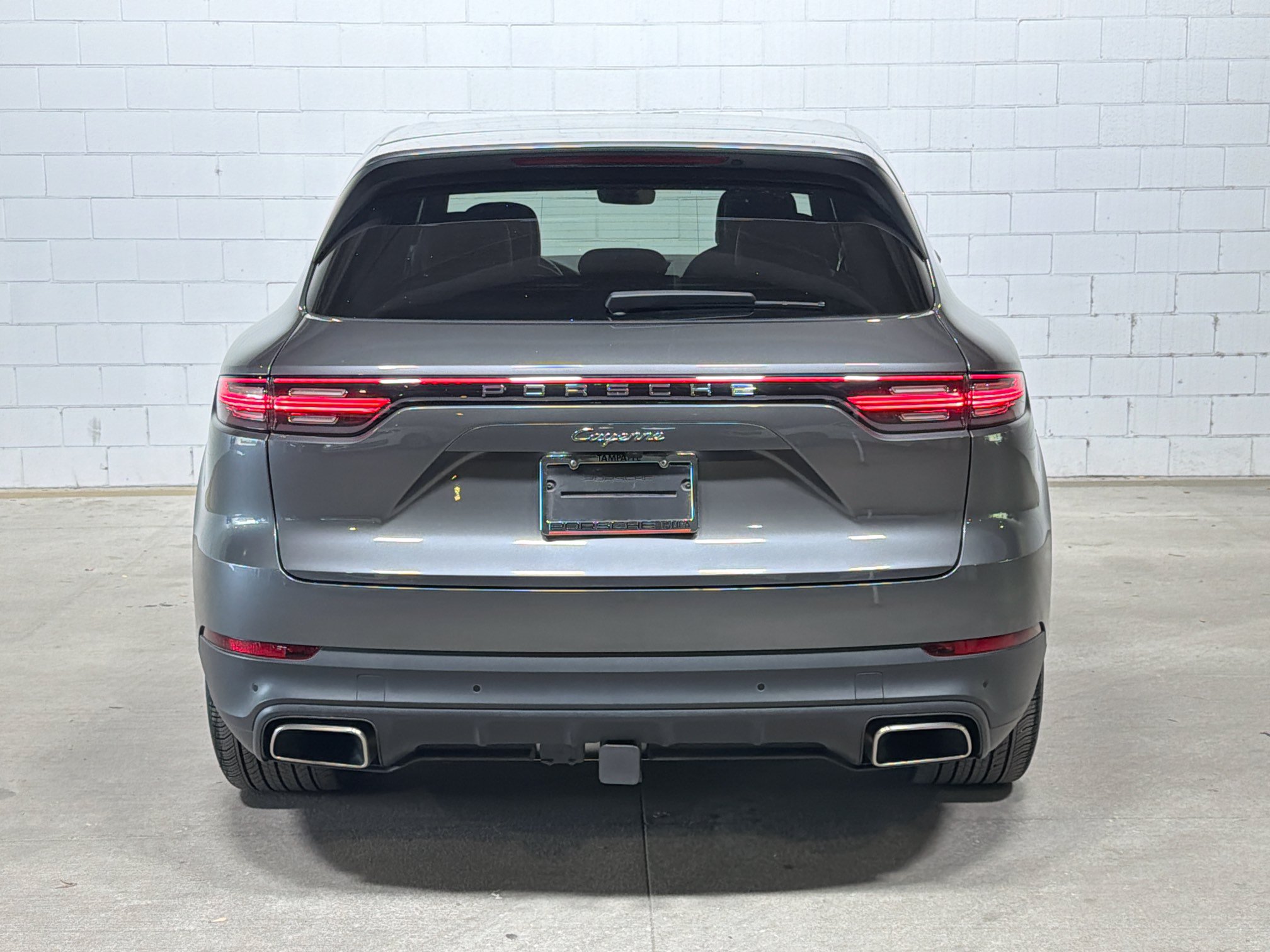 Certified 2023 Porsche Cayenne AWD/4WD image 8