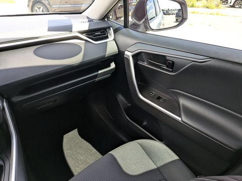 Used 2025 Toyota RAV4 LE FWD image 18