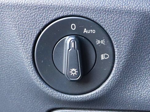 Used 2019 Volkswagen Jetta S FWD image 41