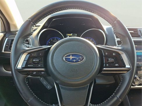 Used 2019 Subaru Outback 3.6R Limited image 21