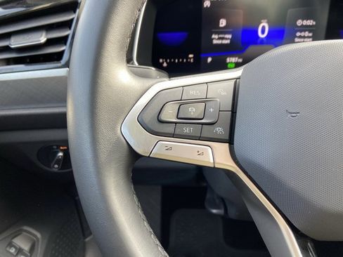 Used 2022 Volkswagen Jetta SE image 19