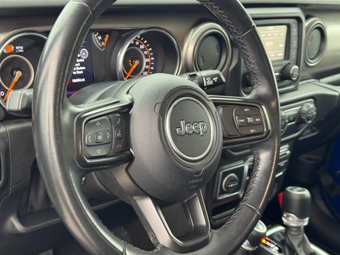 Used 2020 Jeep Wrangler Sport image 13