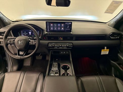 New 2026 Honda Pilot Black Edition image 13