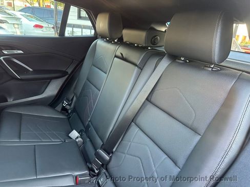 Used 2024 BMW X2 xDrive28i image 15