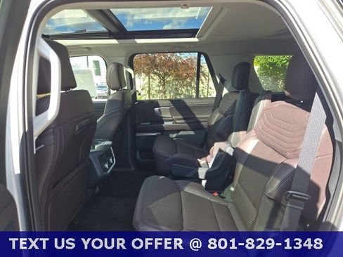 New 2025 Ford Expedition Platinum w/ Platinum Ultimate Package AWD/4WD image 35