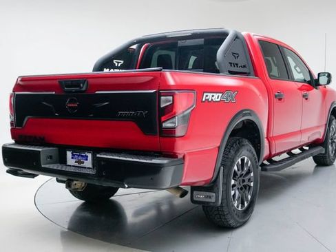 Used 2021 Nissan Titan PRO-4X w/ Pro-4x Convenience Package AWD/4WD image 6