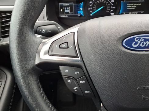Certified 2024 Ford Edge SEL w/ Convenience Package AWD/4WD image 19