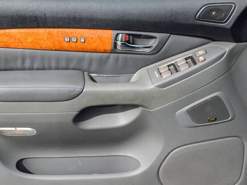 Used 2006 Lexus GX 470 image 28