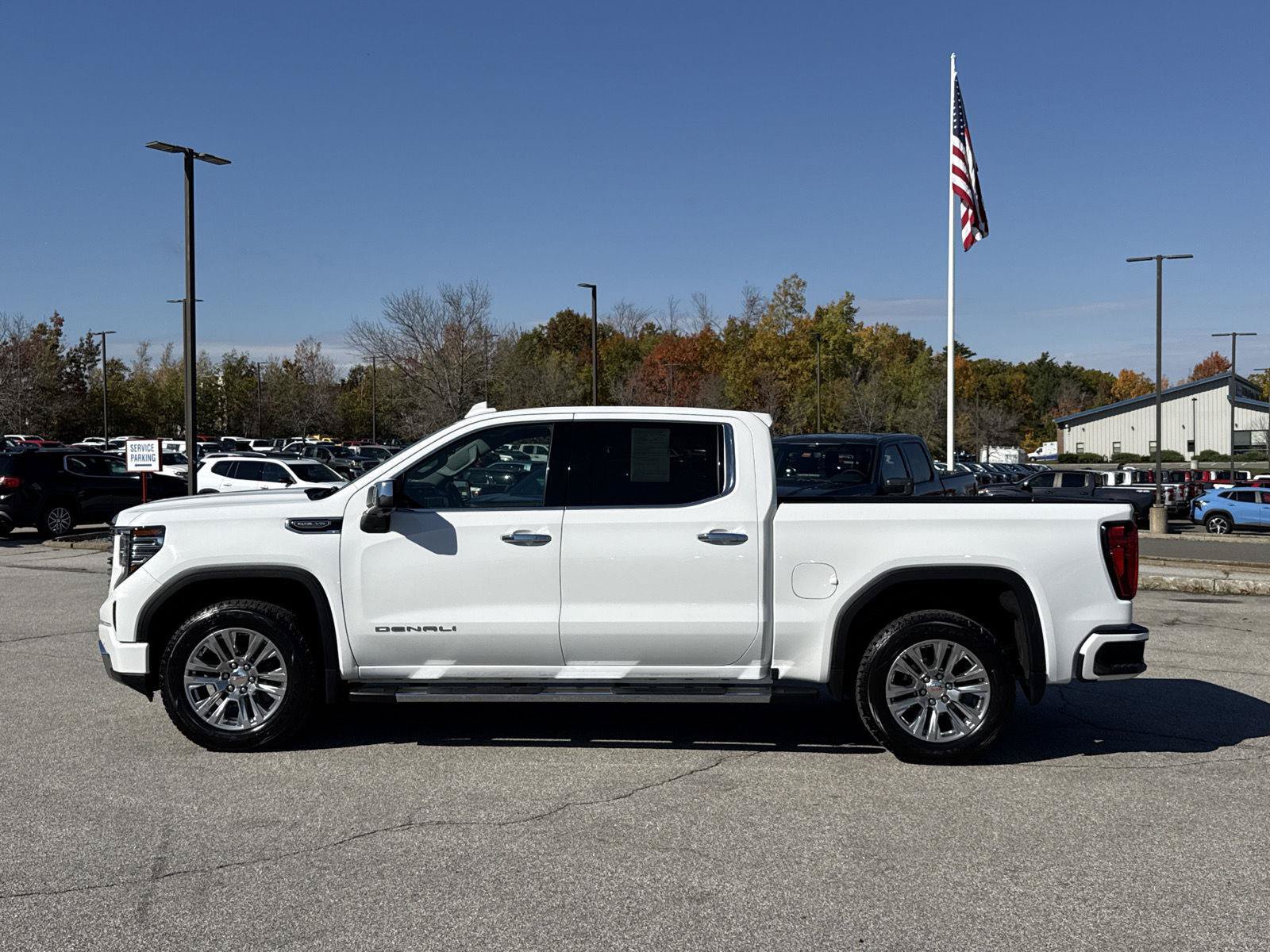 Used 2023 GMC Sierra 1500 Denali AWD/4WD image 5