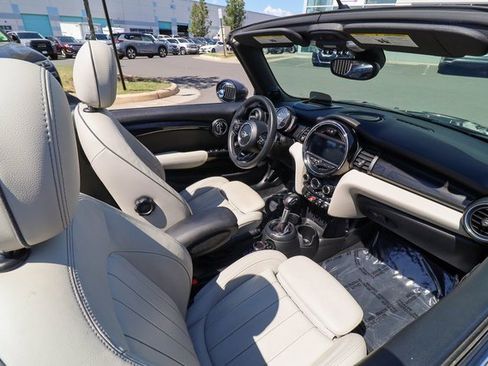 Used 2019 MINI Cooper S image 61