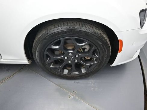 Used 2022 Chrysler 300 Touring L w/ Popular Equipment Group AWD/4WD image 35