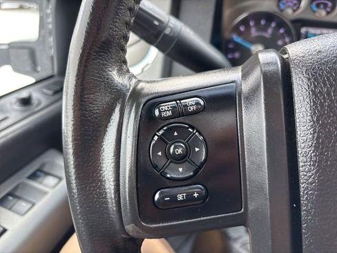 Used 2016 Ford F350 Lariat w/ Lariat Ultimate Package image 21